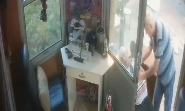 Aynı anda kalp krizi geçiren 2 taksici can verdi